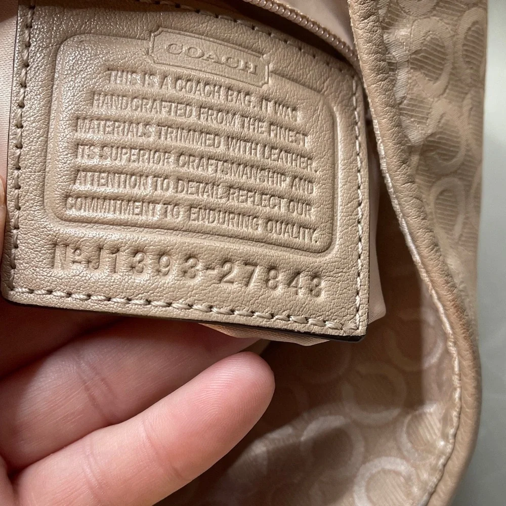 Coach Madison Op Art Pearl Phoebe Elegant Beige Shoulder Bag J1393-27848 Coach